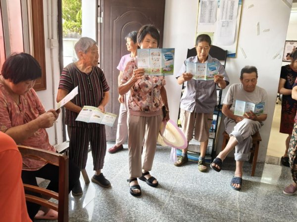 鹰眼策略 歙县郑村镇开展血吸虫病筛查活动  为群众健康撑起“保护伞”_大皖新闻 | 安徽网